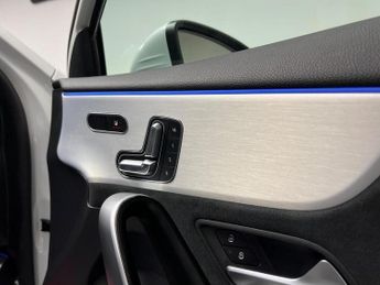 Mercedes-Benz A Class 1.3 A200h MHEV AMG Line (Premium Plus) 7G-DCT Euro 6 (s/s) 5dr