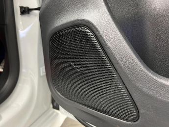 Mercedes-Benz A Class 1.3 A200h MHEV AMG Line (Premium Plus) 7G-DCT Euro 6 (s/s) 5dr