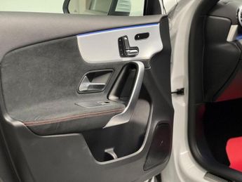 Mercedes-Benz A Class 1.3 A200h MHEV AMG Line (Premium Plus) 7G-DCT Euro 6 (s/s) 5dr