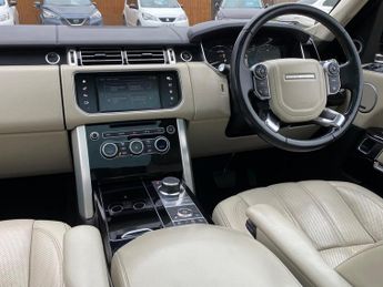 Land Rover Range Rover 4.4 SD V8 Autobiography Auto 4WD Euro 6 (s/s) 5dr