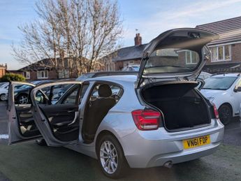 BMW 1 Series 2.0 118d SE Auto Euro 5 (s/s) 5dr