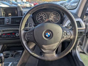 BMW 1 Series 2.0 118d SE Auto Euro 5 (s/s) 5dr