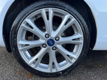 Ford Fiesta 1.6 Titanium Powershift Euro 5 3dr