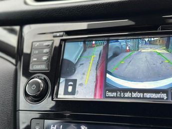 Nissan Qashqai 1.2 DIG-T n-tec+ XTRON 2WD Euro 6 (s/s) 5dr