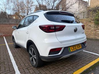 MG MG ZS 44.5kWh Exclusive Auto 5dr