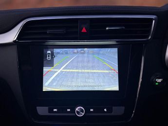 MG MG ZS 44.5kWh Exclusive Auto 5dr