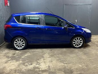 Ford B-Max 1.6 Titanium Navigator Powershift Euro 6 5dr
