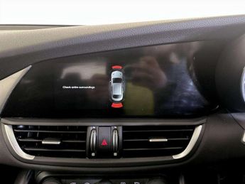 Alfa Romeo Giulia 2.0T Veloce Auto Euro 6 (s/s) 4dr