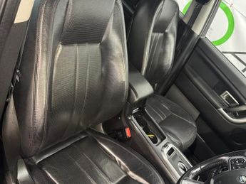 Land Rover Discovery Sport 2.0 TD4 HSE Auto 4WD Euro 6 (s/s) 5dr