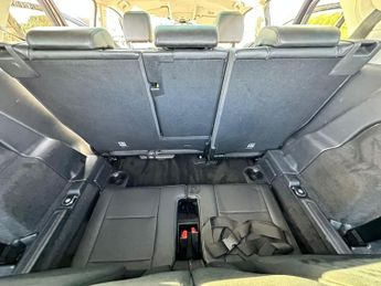 Land Rover Discovery Sport 2.0 TD4 HSE Black Auto 4WD Euro 6 (s/s) 5dr