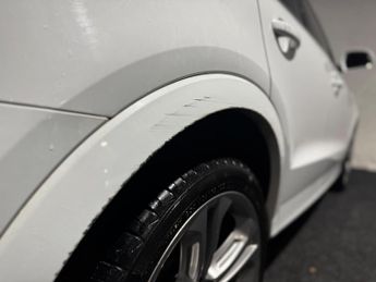 Audi Q3 2.0 TDI S line S Tronic quattro Euro 5 (s/s) 5dr