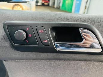 Volkswagen Polo 1.4 S 5dr