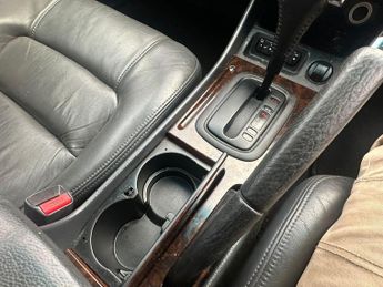 Honda Accord 3.0i V6 2dr