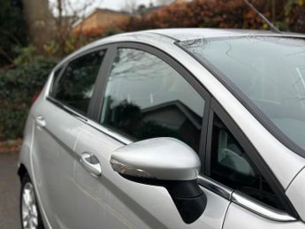 Ford Fiesta 1.0T EcoBoost Zetec Powershift Euro 6 5dr