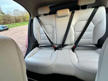 Mercedes-Benz A Class 2.1 A200d Sport (Premium) 7G-DCT Euro 6 (s/s) 5dr