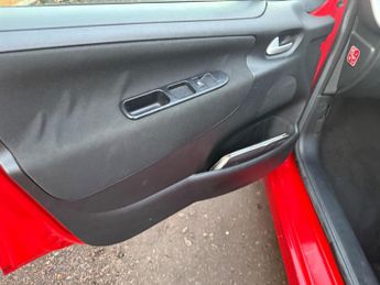 Peugeot 207 1.4 VTi S Euro 4 5dr (A/C)