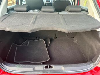 Peugeot 207 1.4 VTi S Euro 4 5dr (A/C)