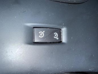 Renault Megane 1.6 16V Dynamique TomTom Euro 5 5dr