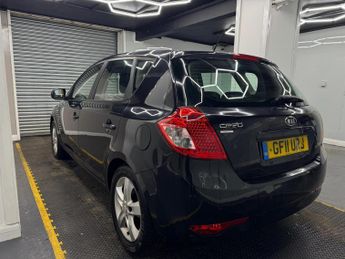 Kia Ceed 1.4 VR-7 Euro 5 5dr