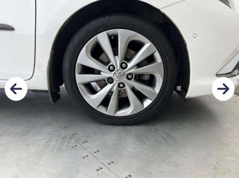 Toyota Auris 1.8 VVT-h Excel CVT Euro 6 (s/s) 5dr (Safety Sense)