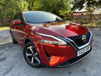 Nissan Qashqai 1.3 DIG-T MHEV N-Connecta SUV 5dr Petrol Hybrid XTRON Euro 6 (s/