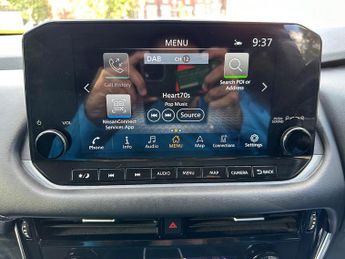 Nissan Qashqai 1.3 DIG-T MHEV N-Connecta SUV 5dr Petrol Hybrid XTRON Euro 6 (s/
