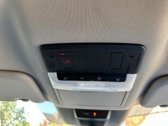 Nissan Qashqai 1.3 DIG-T MHEV N-Connecta SUV 5dr Petrol Hybrid XTRON Euro 6 (s/