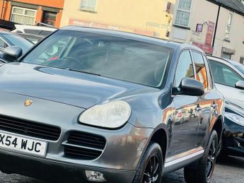 Porsche Cayenne 4.5 S Tiptronic S AWD 5dr