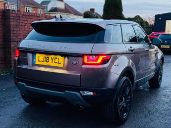 Land Rover Range Rover Evoque 2.0 TD4 SE Tech Auto 4WD Euro 6 (s/s) 5dr