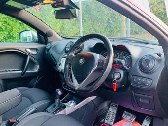 Alfa Romeo MiTo 1.4 TB MultiAir Quadrifoglio Verde TCT Euro 6 (s/s) 3dr