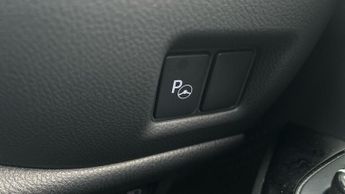 Toyota C-HR 1.8 VVT-h Dynamic CVT Euro 6 (s/s) 5dr