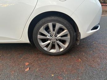 Toyota Auris 1.8 VVT-h Excel CVT Euro 6 (s/s) 5dr