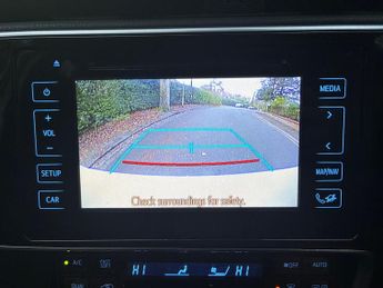 Toyota Auris 1.8 VVT-h Excel CVT Euro 6 (s/s) 5dr