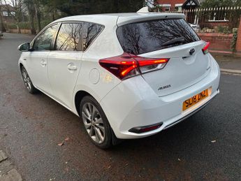 Toyota Auris 1.8 VVT-h Excel CVT Euro 6 (s/s) 5dr