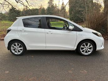 Toyota Yaris 1.5 VVT-h T Spirit CVT Euro 5 5dr