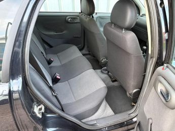 Vauxhall Corsa 1.2i 16v Design 5dr (a/c)