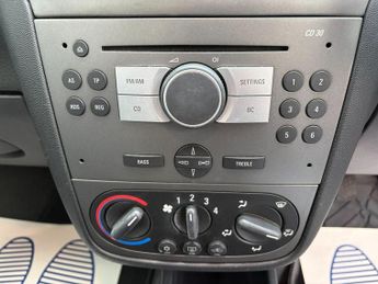 Vauxhall Corsa 1.2i 16v Design 5dr (a/c)