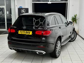 Mercedes-Benz GLC 2.0 GLC300de 13.5kWh AMG Line (Premium) G-Tronic+ 4MATIC Euro 6 
