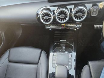 Mercedes-Benz CLA 1.3 CLA180 AMG Line (Premium Plus 2) Shooting Brake 7G-DCT Euro 