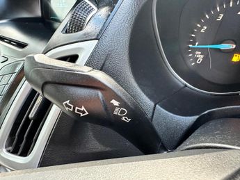 Ford Focus 1.6 Zetec Powershift Euro 5 5dr