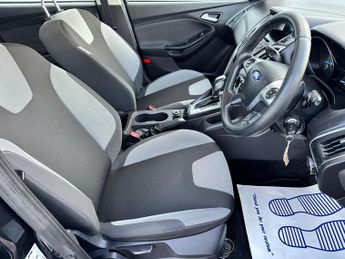 Ford Focus 1.6 Zetec Powershift Euro 5 5dr