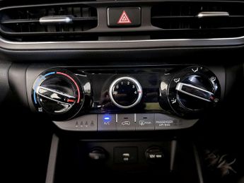 Hyundai KONA 1.0 T-GDi MHEV SE Connect SUV 5dr Petrol Hybrid Manual Euro 6 (s