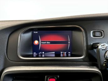 Volvo V40 1.5 T2 R-Design Pro Hatchback 5dr Petrol Auto Euro 6 (s/s) (122 
