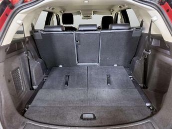 Land Rover Discovery Sport 2.0 TD4 SE Tech SUV 5dr Diesel Auto 4WD Euro 6 (s/s) (180 ps)