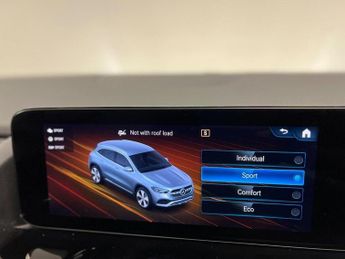 Mercedes-Benz GLA 1.3 GLA200h MHEV Sport (Executive) 7G-DCT Euro 6 (s/s) 5dr