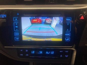 Toyota Auris 1.8 VVT-h Excel Touring Sports CVT Euro 6 (s/s) 5dr