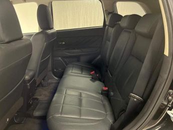 Mitsubishi Outlander 2.0h 12kWh 5hs CVT 4WD Euro 6 (s/s) 5dr