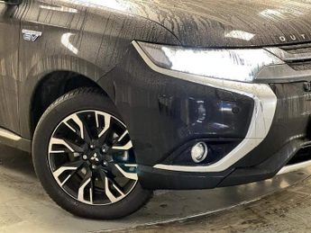 Mitsubishi Outlander 2.0h 12kWh 5hs CVT 4WD Euro 6 (s/s) 5dr
