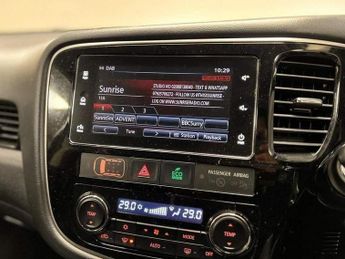 Mitsubishi Outlander 2.0h 12kWh 5hs CVT 4WD Euro 6 (s/s) 5dr