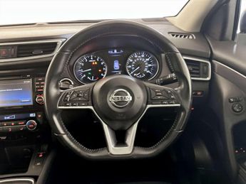 Nissan Qashqai 1.2 DIG-T N-Connecta SUV 5dr Petrol Manual Euro 6 (s/s) (115 ps)